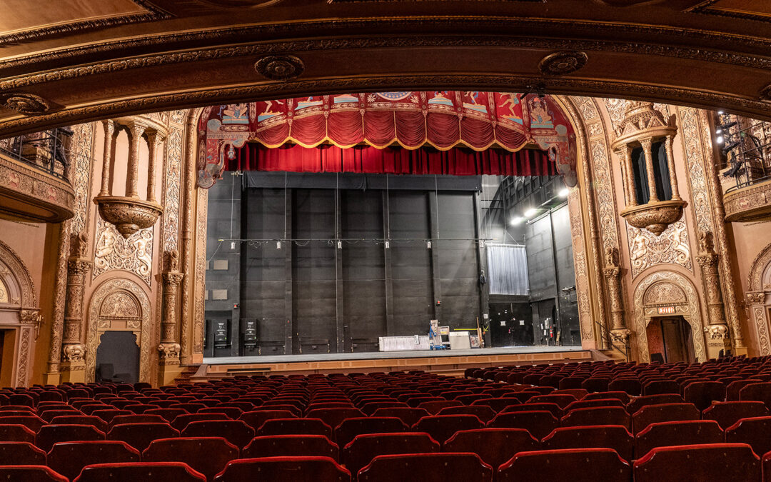 Landmark Theatre - Mid U113